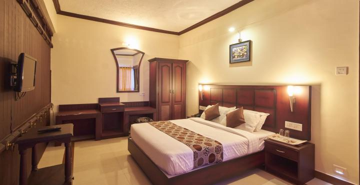 Alleppey Prince Hotel Alappuzha Exterior photo
